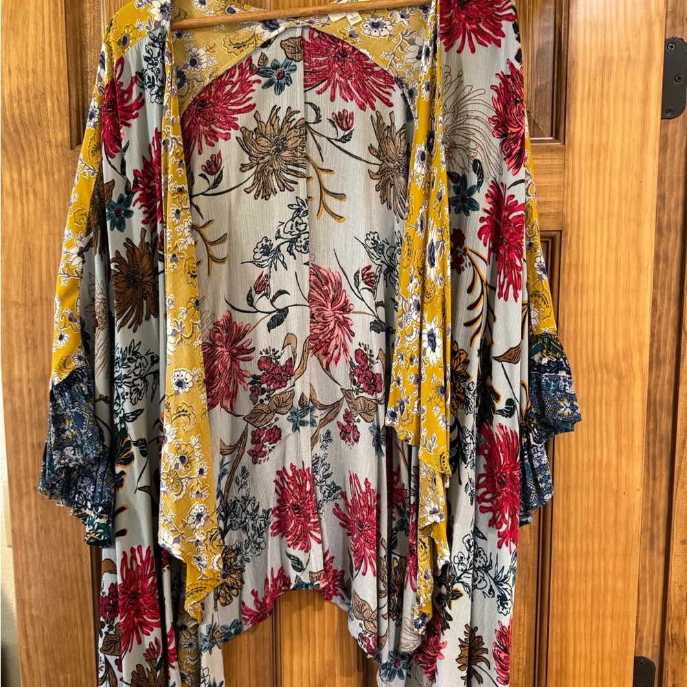 Umgee Multicolor Floral Kimono